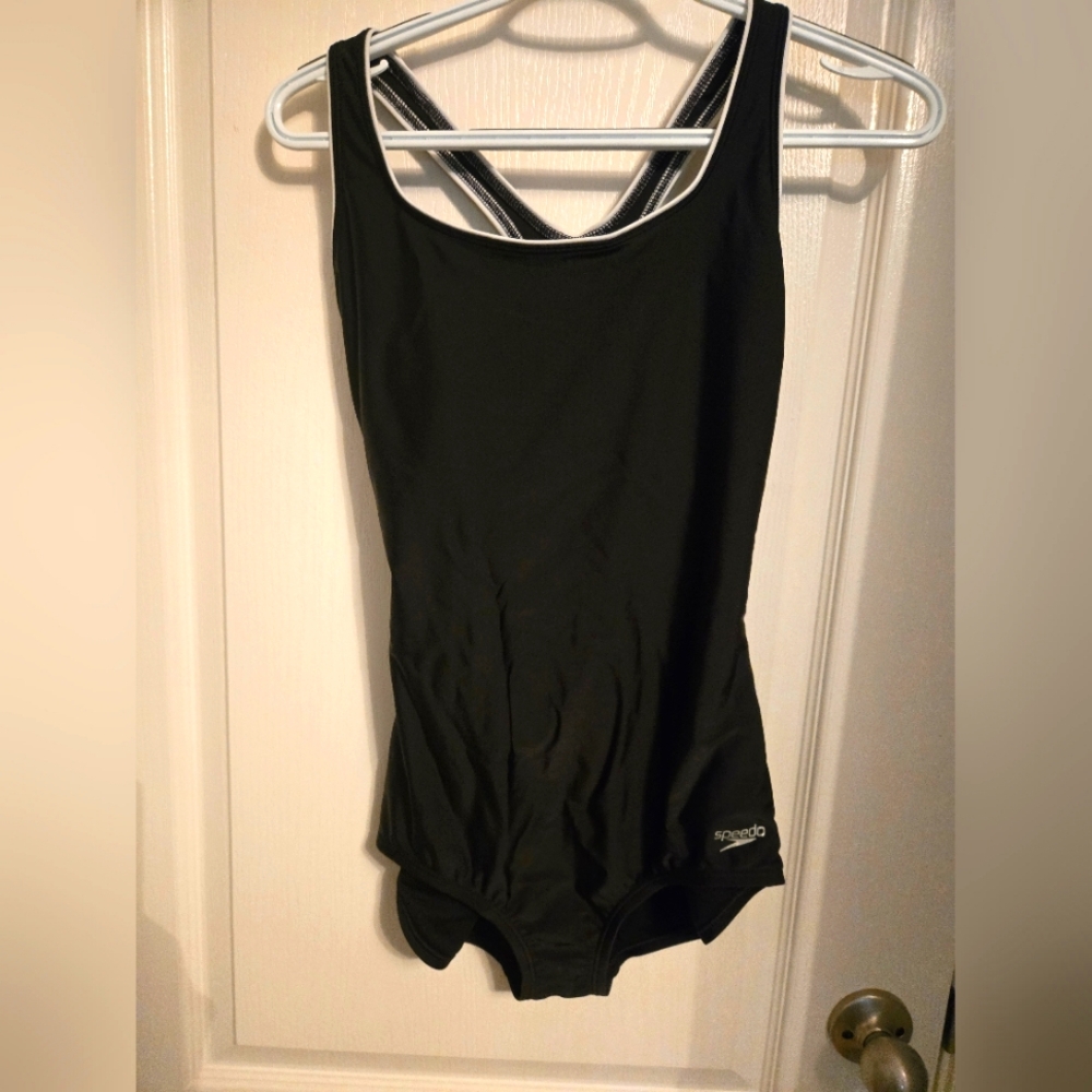 NWT Speedo Women's Swimsuit